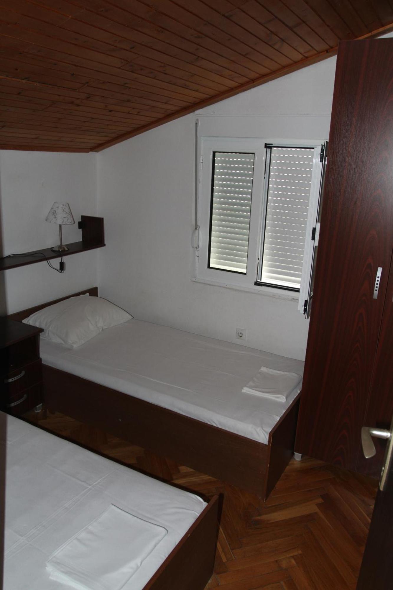 Apartments Popovic Petrovac Exterior photo